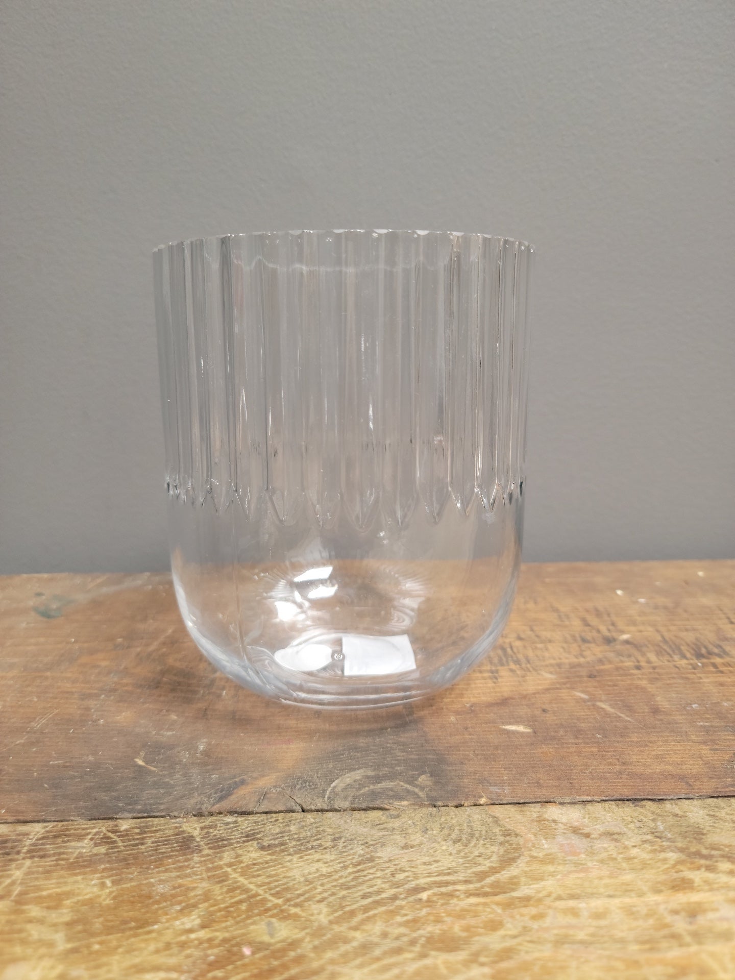 Decorative glass vase 6x6 round bottom