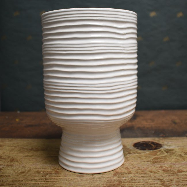 Ceramic footed white ribbed pot