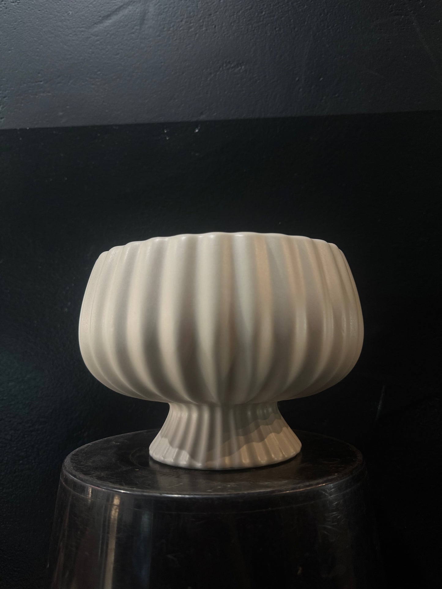 Ribbed Vase